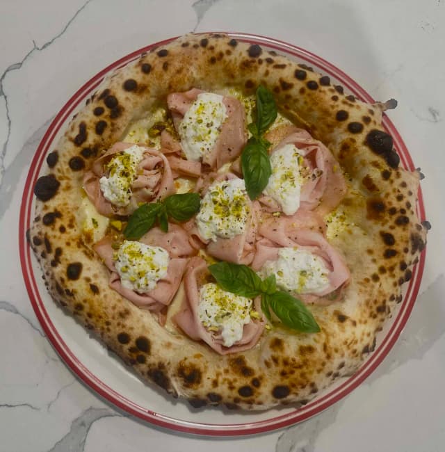 Mortadella Pizza