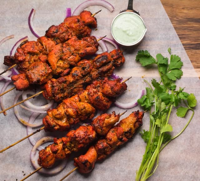 Chicken Tikka (4 Pieces)