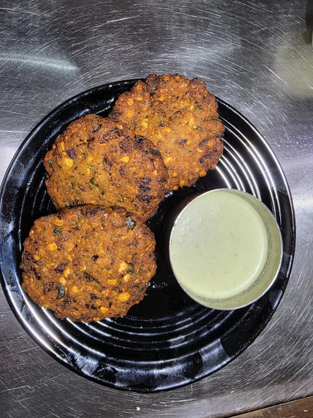Dal Vada (Paripu Vada) 3pc