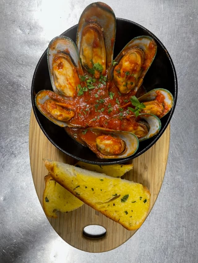 Chilli Mussels
