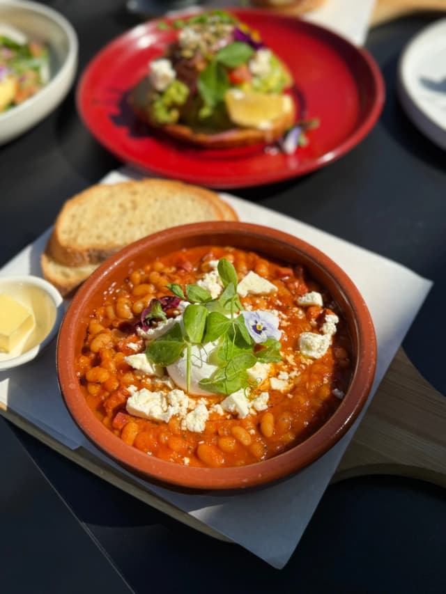 Breakfast Bean Bowl