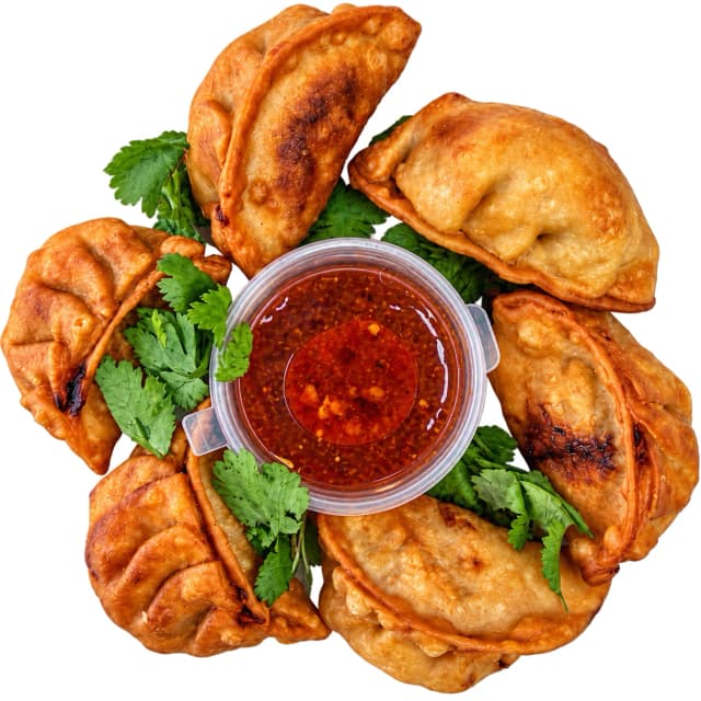 Cheesey Paneer Momo