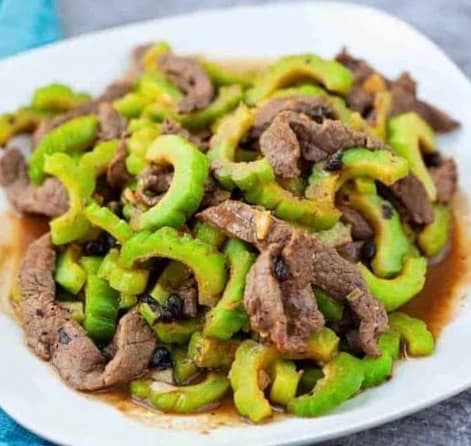 Beef Fried with Bitter Melon