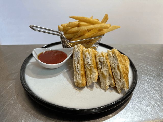 Kids Chicken & Cheese Toastie