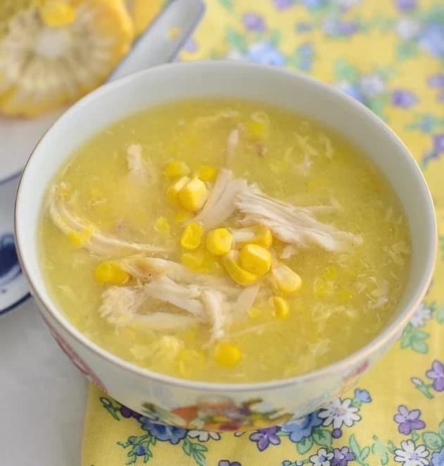 Chicken Sweet Corn Soup (鸡肉甜玉米汤)