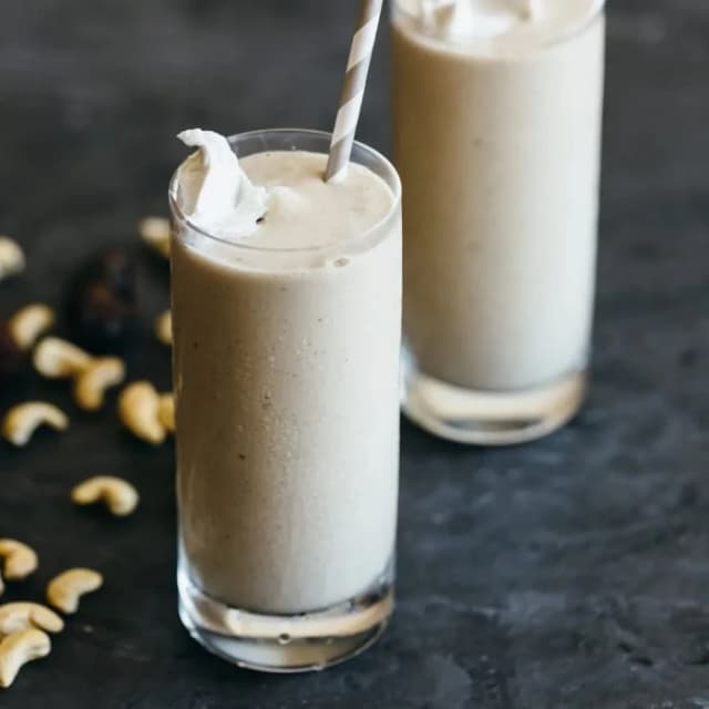 Dates & Cashews Milkshake