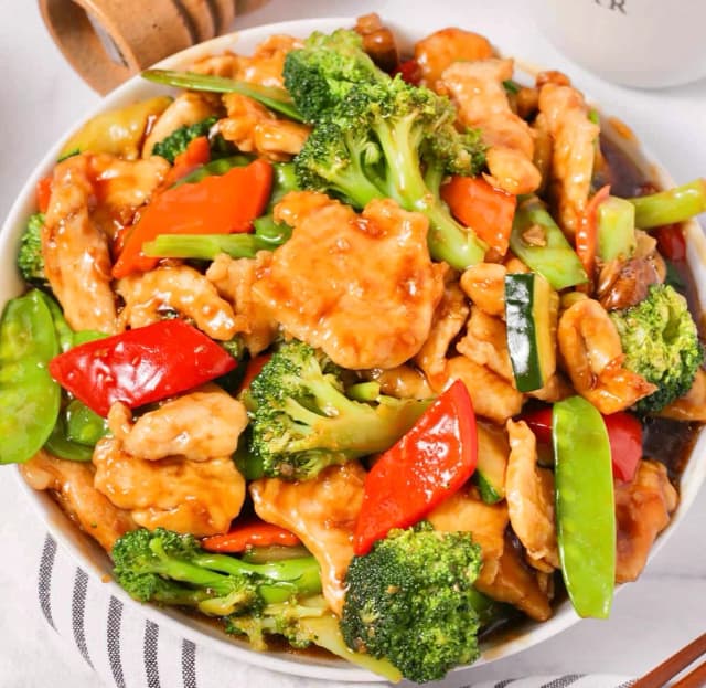 Chicken with Seasonal Mixed Vegetables