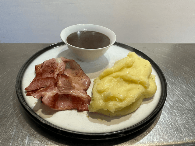 Mashed Potato & Bacon with Gravy