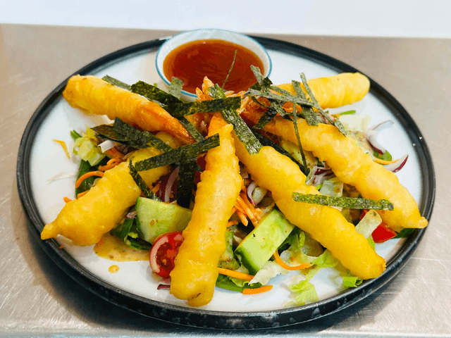 Tempura Prawn Salad
