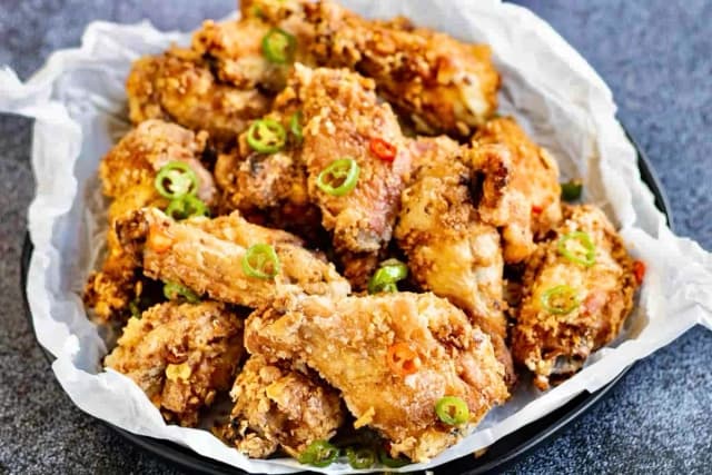 Salt & Pepper Chicken Ribs (椒盐鸡肋排)