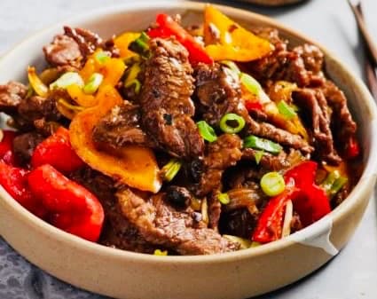 Beef with Black Bean Sauce (黑豆酱牛肉)