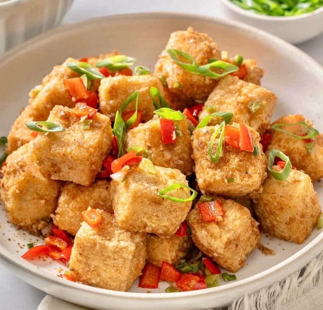 Salt & Pepper Tofu (椒盐豆腐)